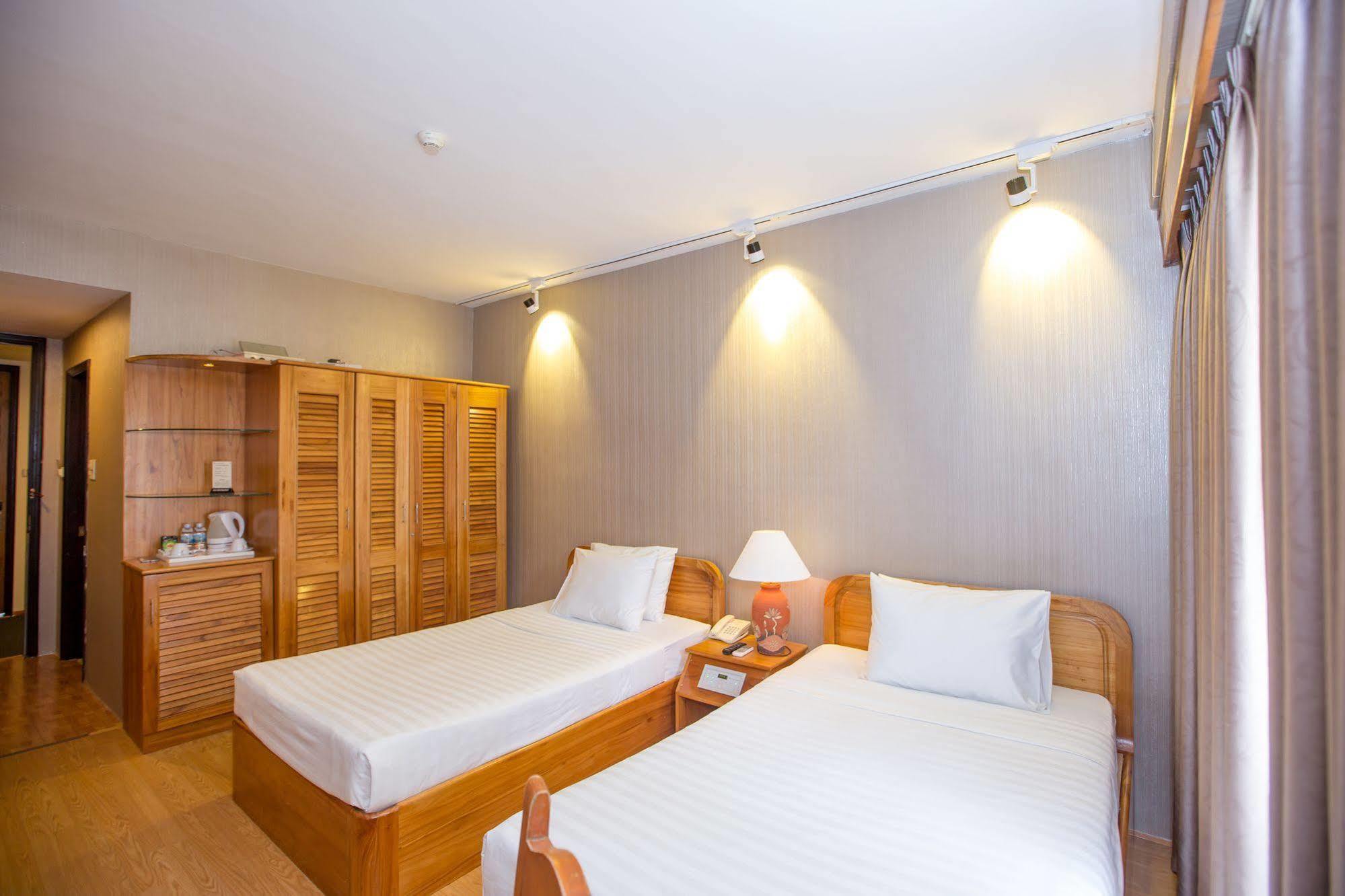Vien Dong Hotel 나트랑 외부 사진